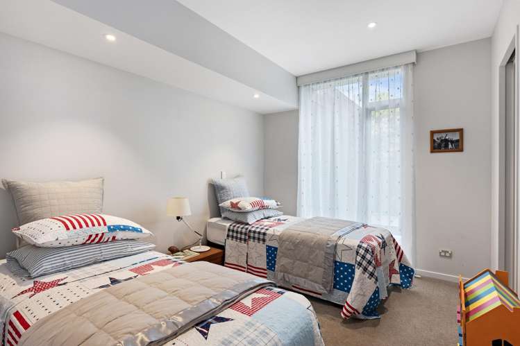 2 Burgess Street Sumner_27
