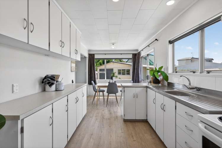 42 Eversham Road Mt Maunganui_6