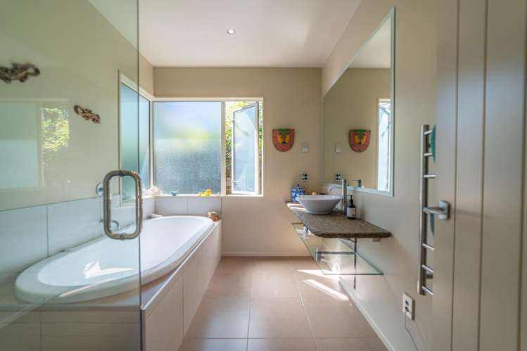 19 Invincible Drive Glenorchy_13