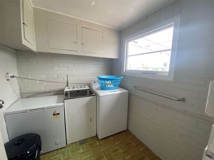 65 Studholme Street Temuka_9