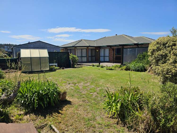39 Kent Avenue Waitarere Beach_17
