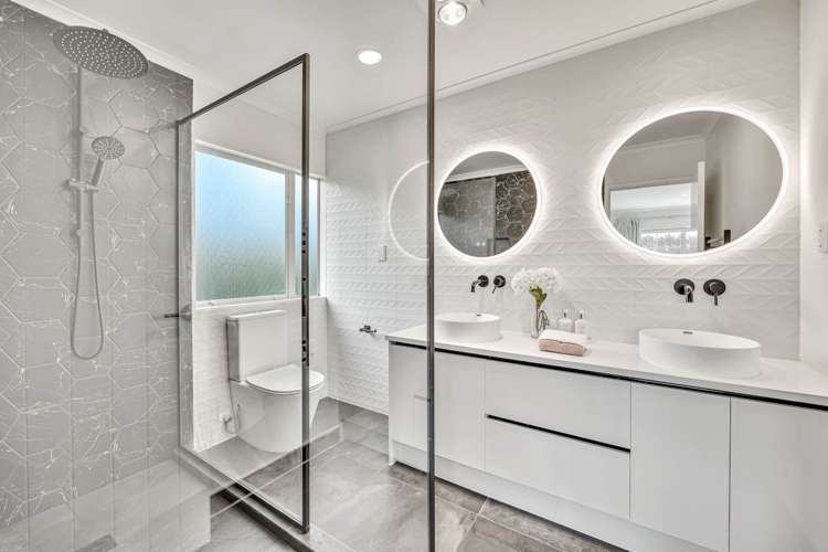 31 Regis Lane Flat Bush_20