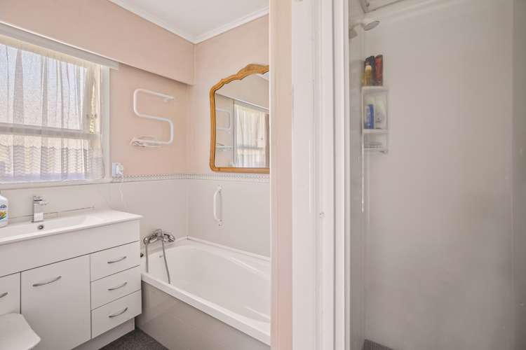 803 Richmond Street Thames_12