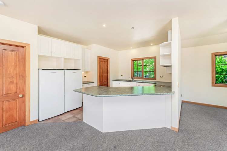 100 Brook Street Southbridge_9