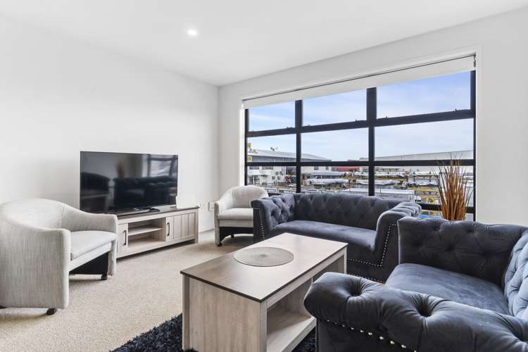 67/17 Owens Place_0
