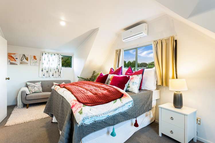 1/6 Beverly Place New Lynn_11