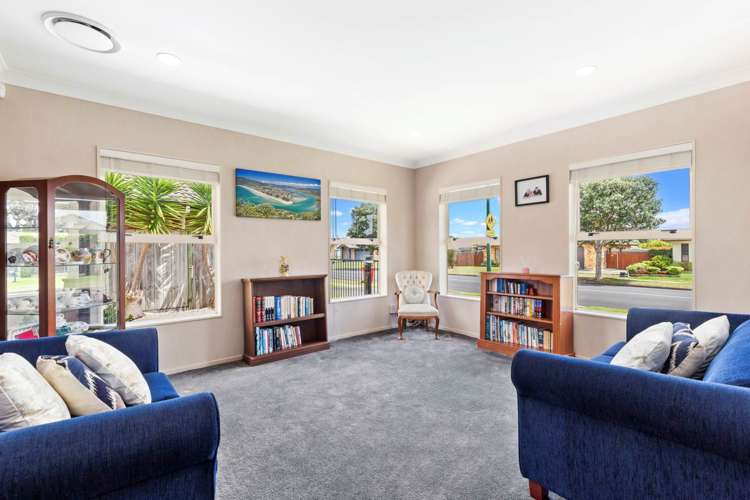 30 Turnberry Drive Wattle Downs_11