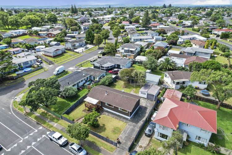 14 Burbank Avenue Manurewa_2