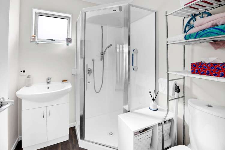 14 Ropata Street Hawera_21