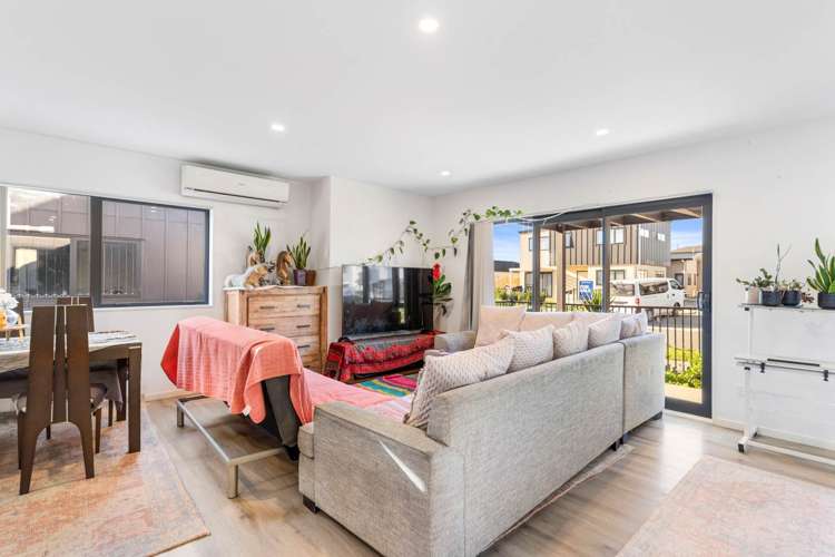 45 Black Beech Crescent Takanini_6