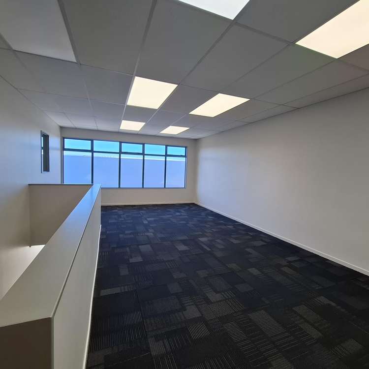 4/15 Paramount Drive Henderson_3