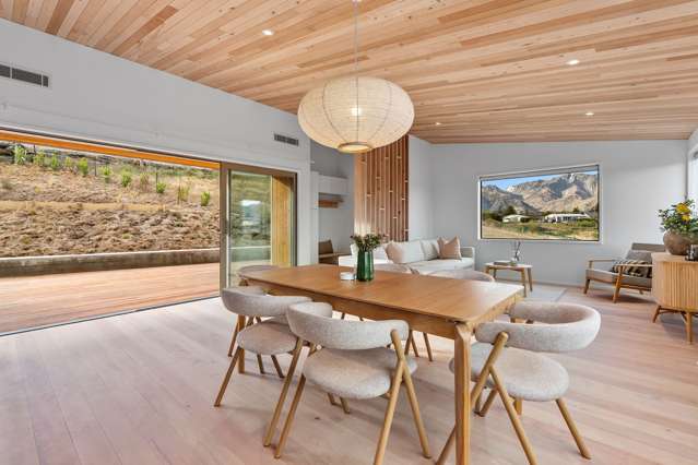 33 Tomtit Crescent Lake Hawea_2