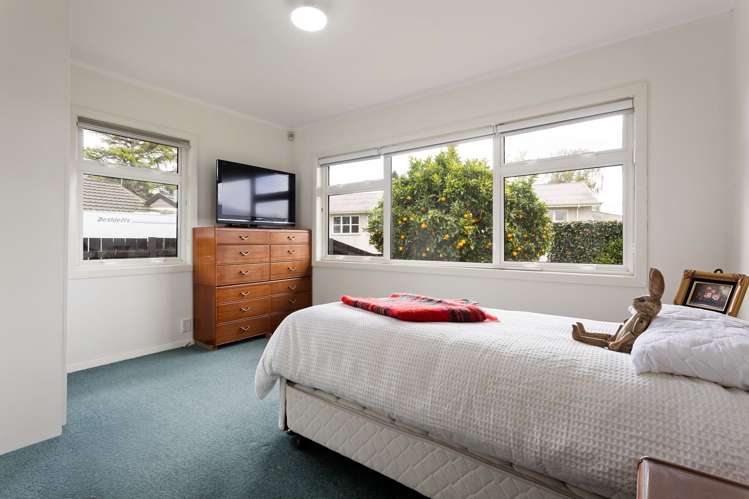 10 Saint Lukes Place Bader_12