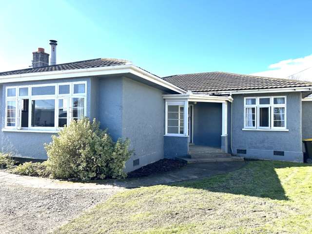 MASTERTON - 4 BEDROOMS