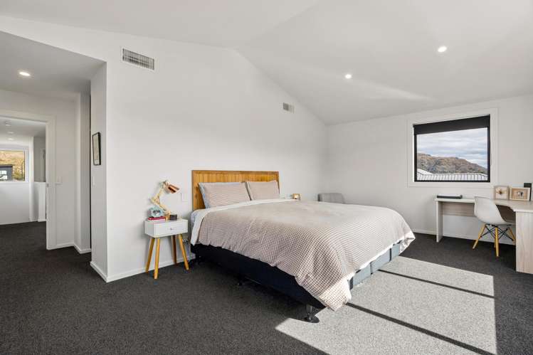 59 Risinghurst Terrace Lower Shotover_9