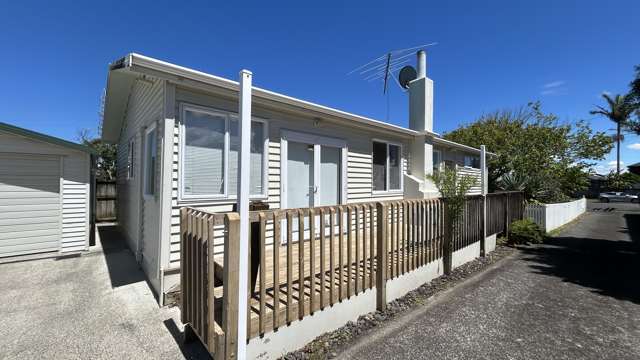 36 Busby street Blockhouse Bay_1