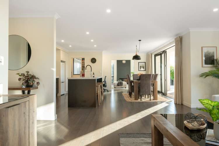 2 Rochfort Crescent Pyes Pa_6