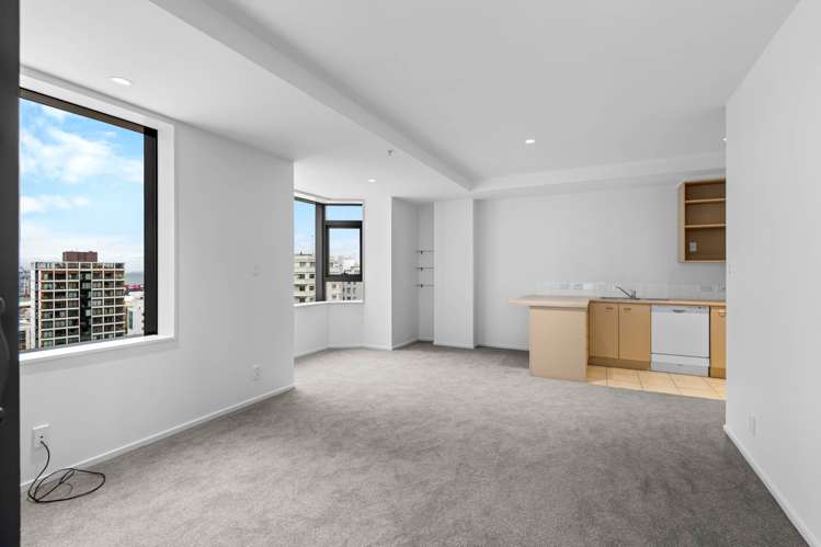 7F/14 Waterloo Quadrant City Centre_9