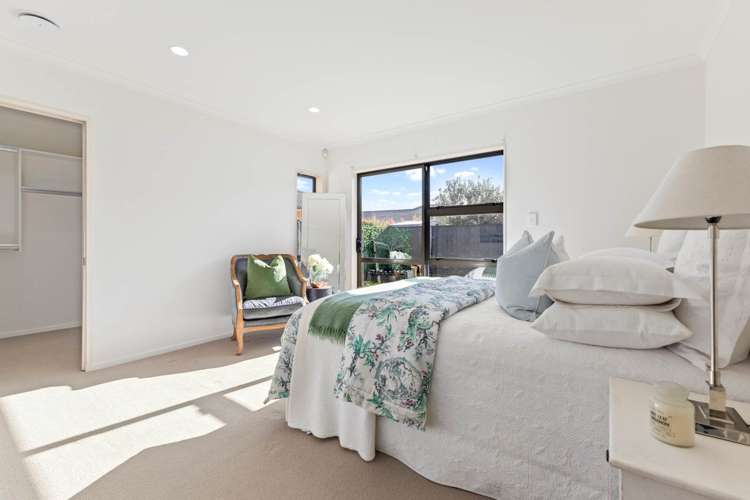 33 Belcoo Crescent East Tamaki_11