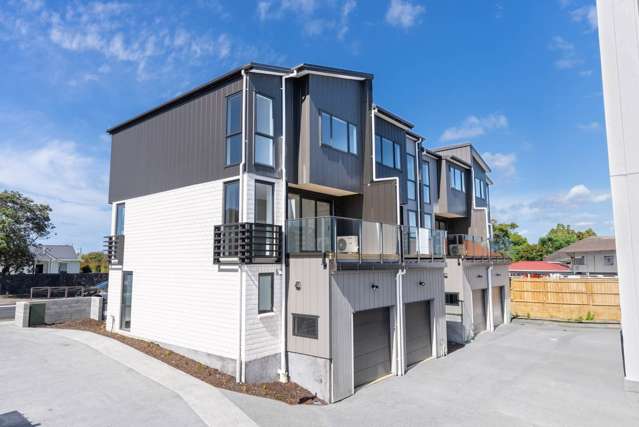 Lots 1-16/12&14 Onewa Road Northcote Point_1