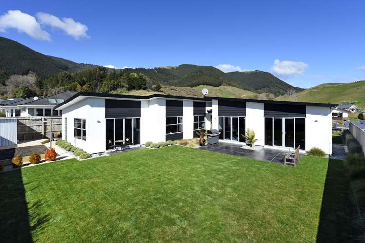 66 Sanctuary Drive Stoke_20