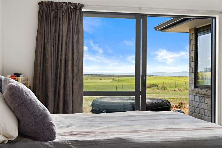 251 Mairetahi Road South Head_25