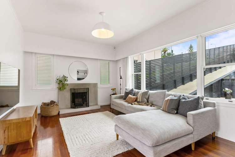 5A Lake Road Northcote_5