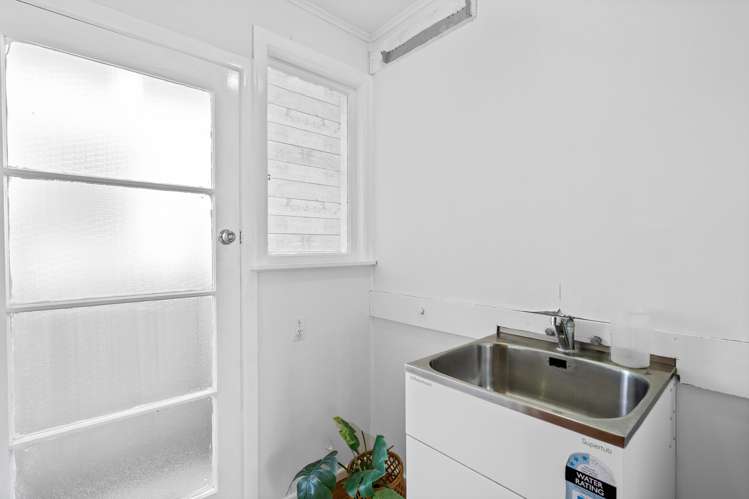 38 Valonia Street New Windsor_9