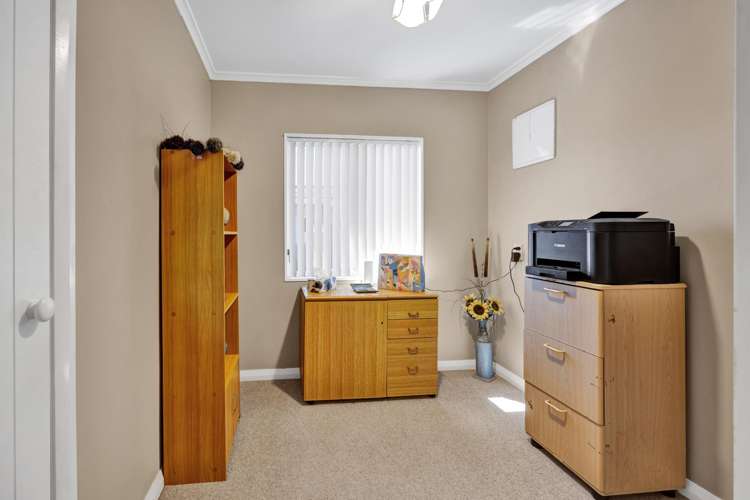50 Leslie Street Waitara_5