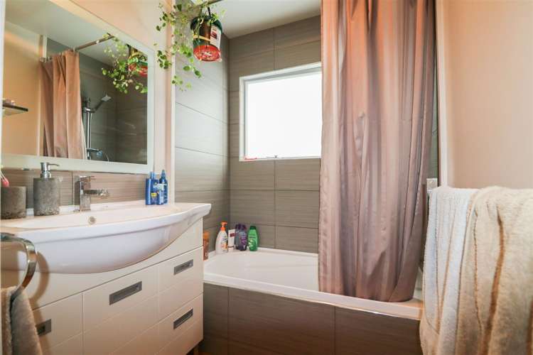 10 Hartley Crescent Marchwiel_6