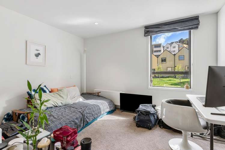 26 Jean Caldwell Way Island Bay_4