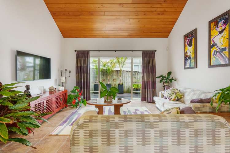 108 Frederick Street Hillsborough_8