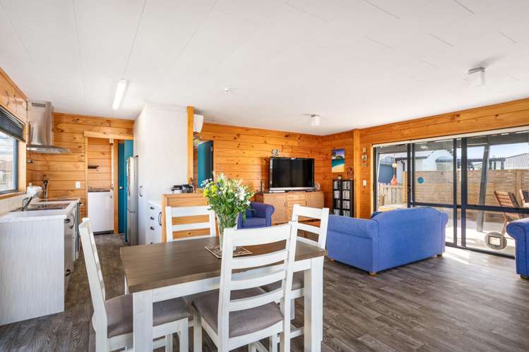 229B Ocean Road Whangamata_6