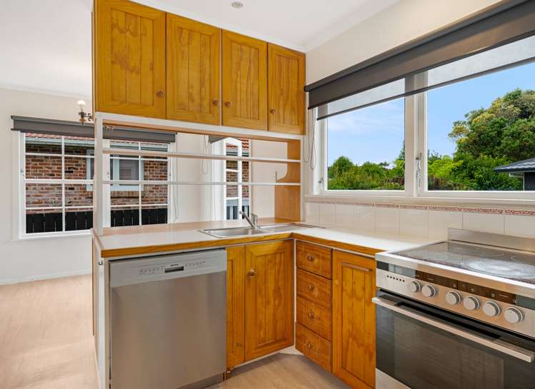 33b Gill Avenue Te Atatu Peninsula_14