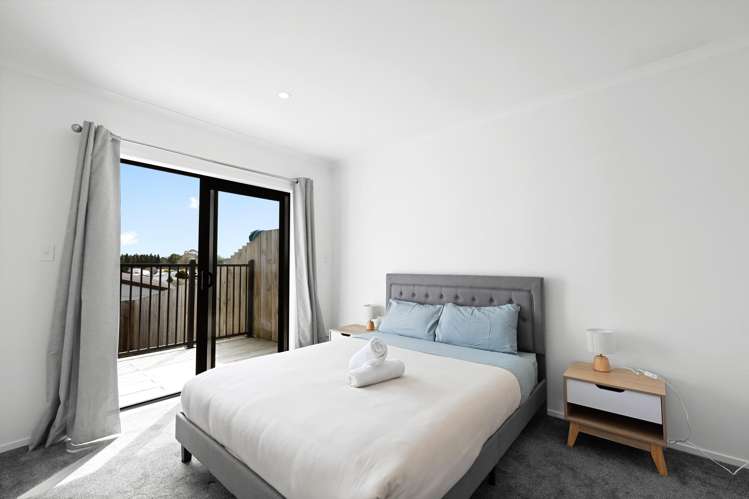 2/18 Church Road Pukete_14