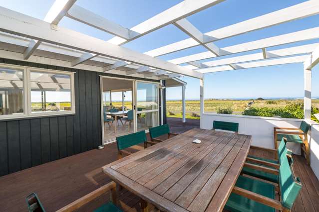 6 Beach Road Flat Point_3