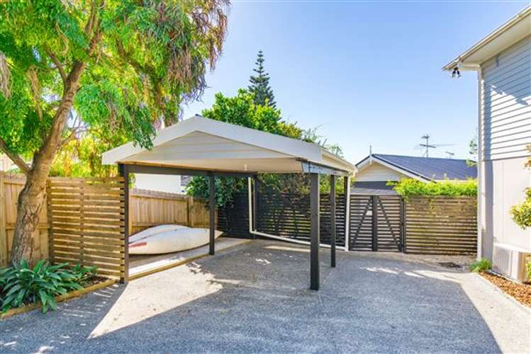 8a Shanaway Rise Hillcrest_15