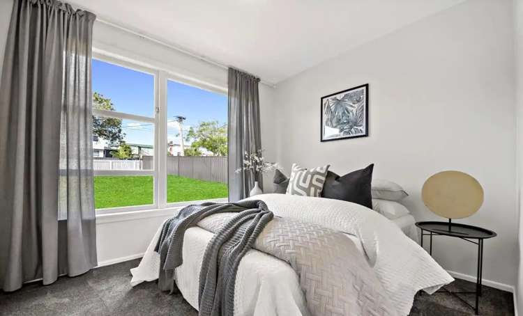 131 Rosier Road Glen Eden_15