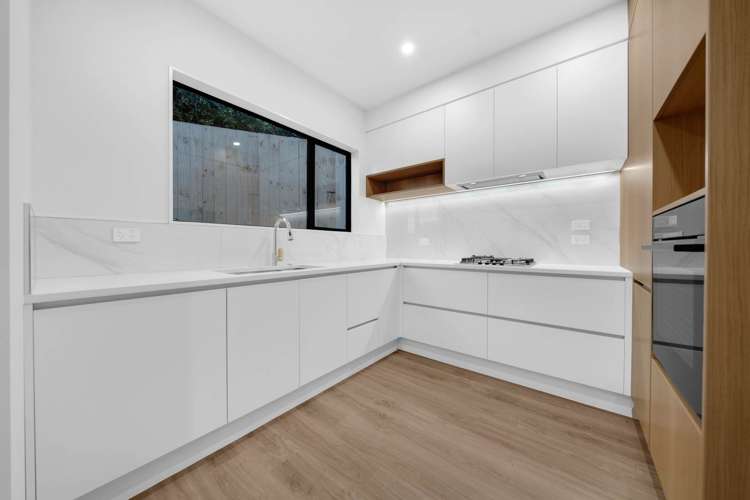 19 Quibray Place Botany Downs_8