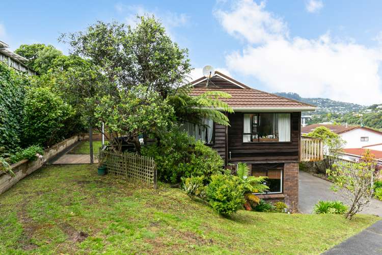 23b Thatcher Crescent Crofton Downs_13