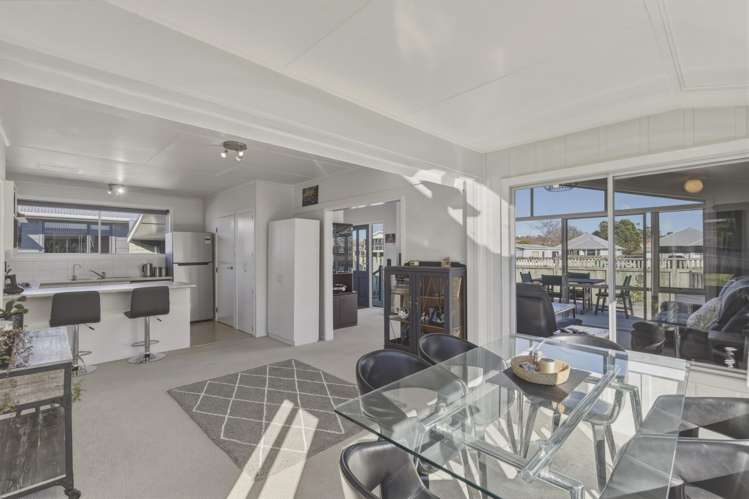 4A Blake Street Waitara_20