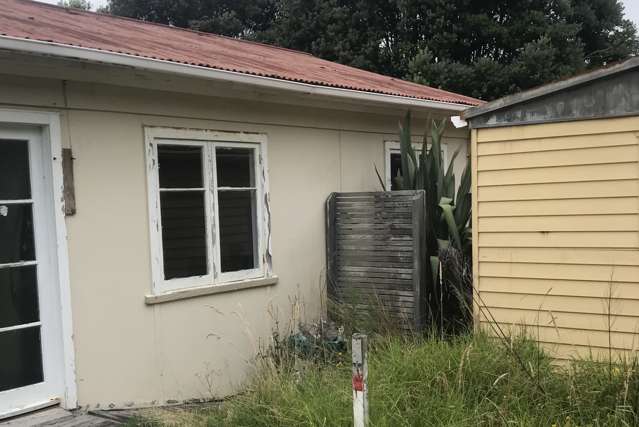 4 Oha Street Mokau_1