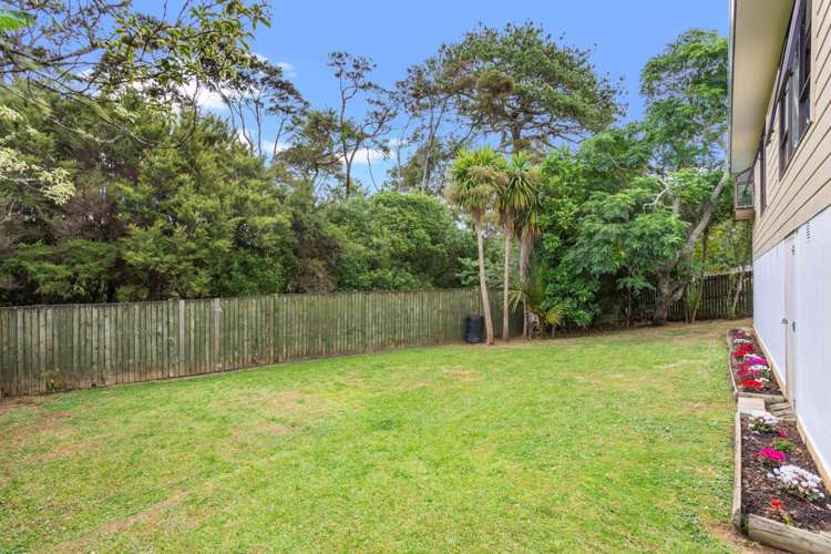 242 Waitemata Drive Ranui_10
