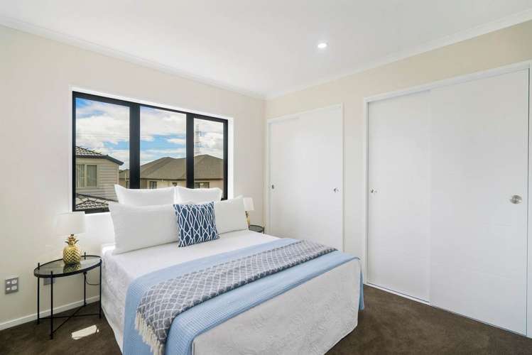 10 Drumnachonagher Road Flat Bush_11