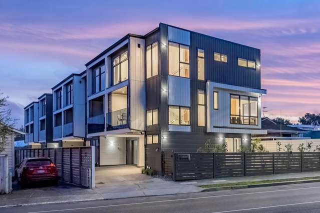 Luxury Living Awaits: Developer’s Urgent Sales!