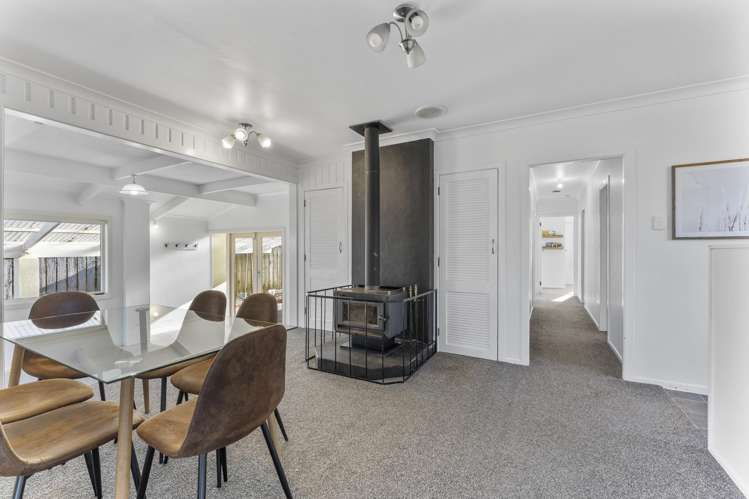 62 Peakes Road Springvale_11