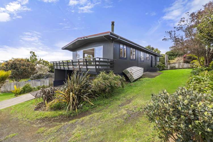 26 Smith Street Raglan_48