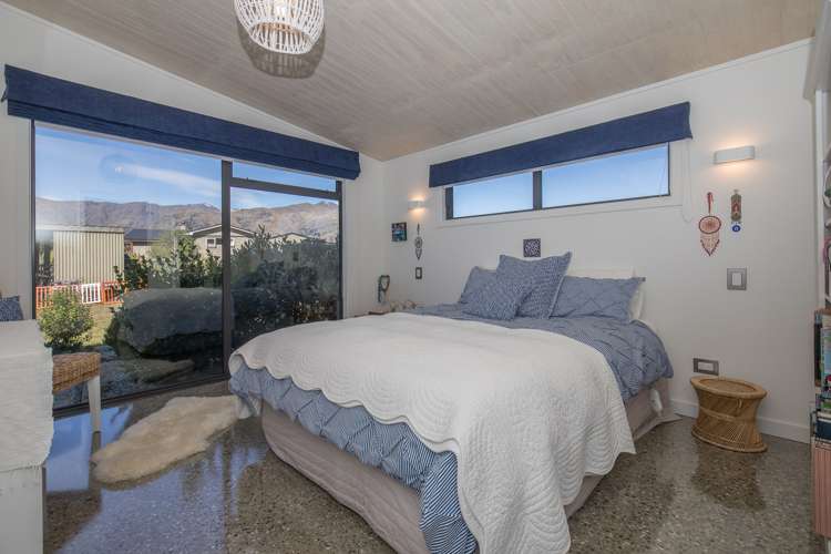 10 Sam John Place Lake Hawea_6