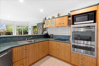 13 Beverley Crescent_4