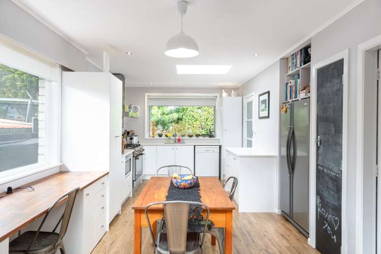 44 Holdsworth Avenue Trentham_7